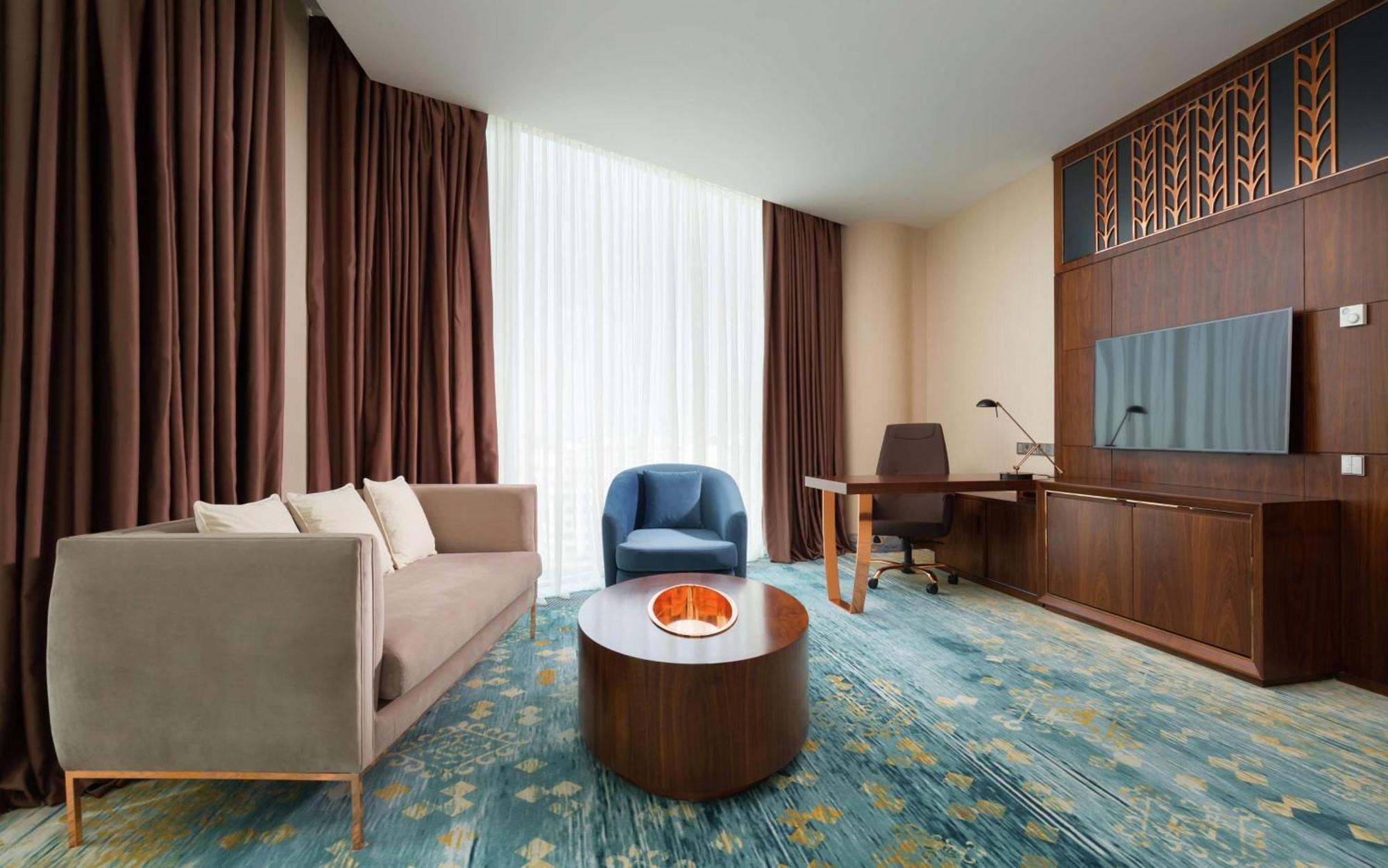 Hilton Otel 5*