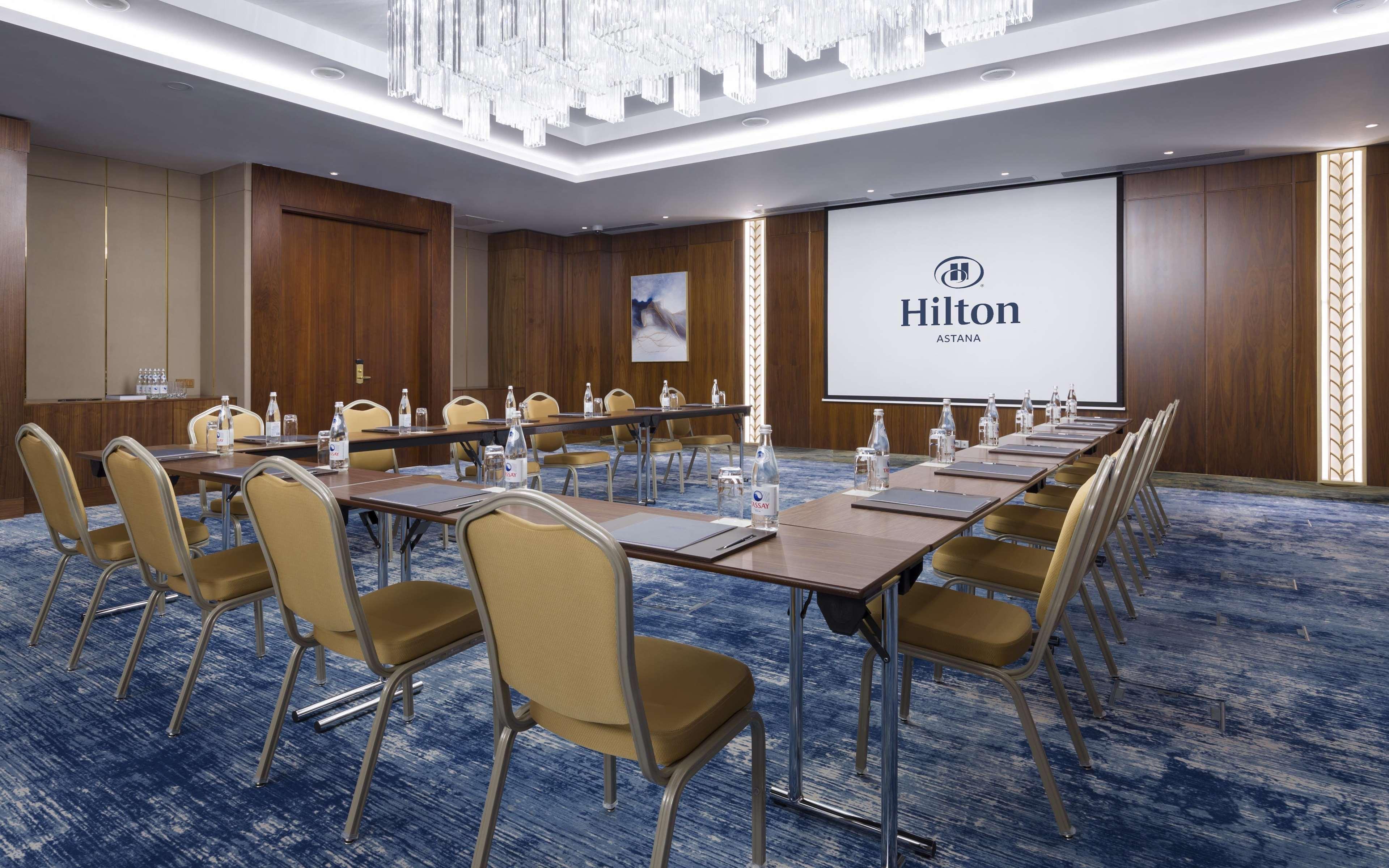 Hilton Отель Астана