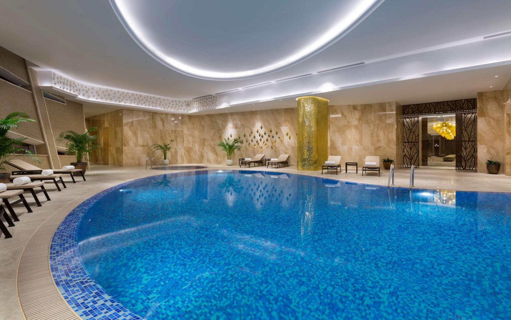 Отель Hilton 5*