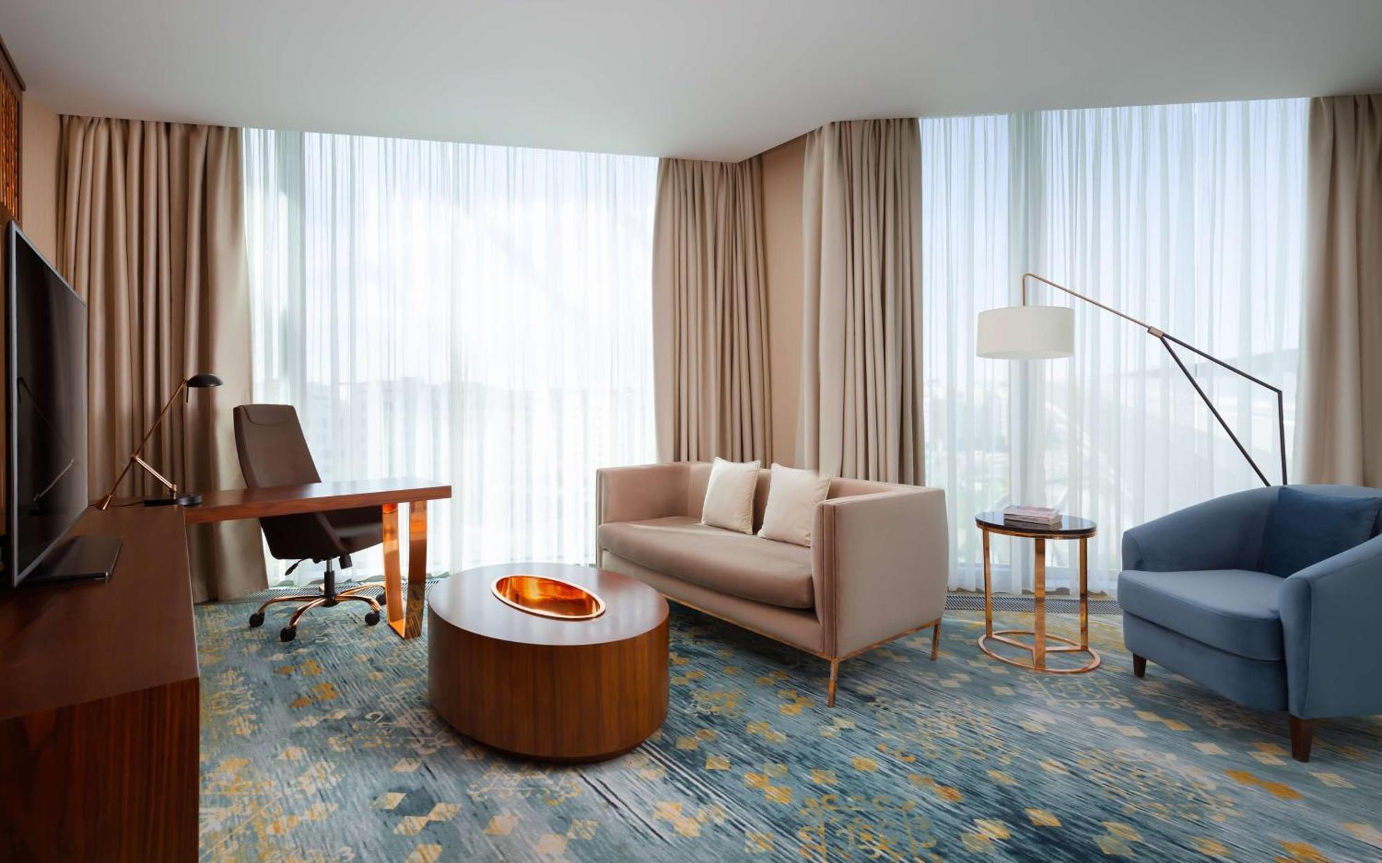 Hilton 5* Nur-Sultan (Astana)